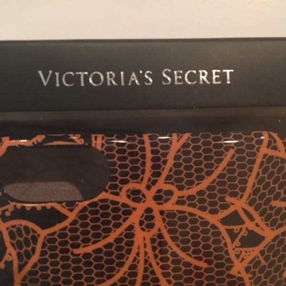 Victoria Secret IPhone 6/6s Flex and Protect Case - Picture 4 of 6